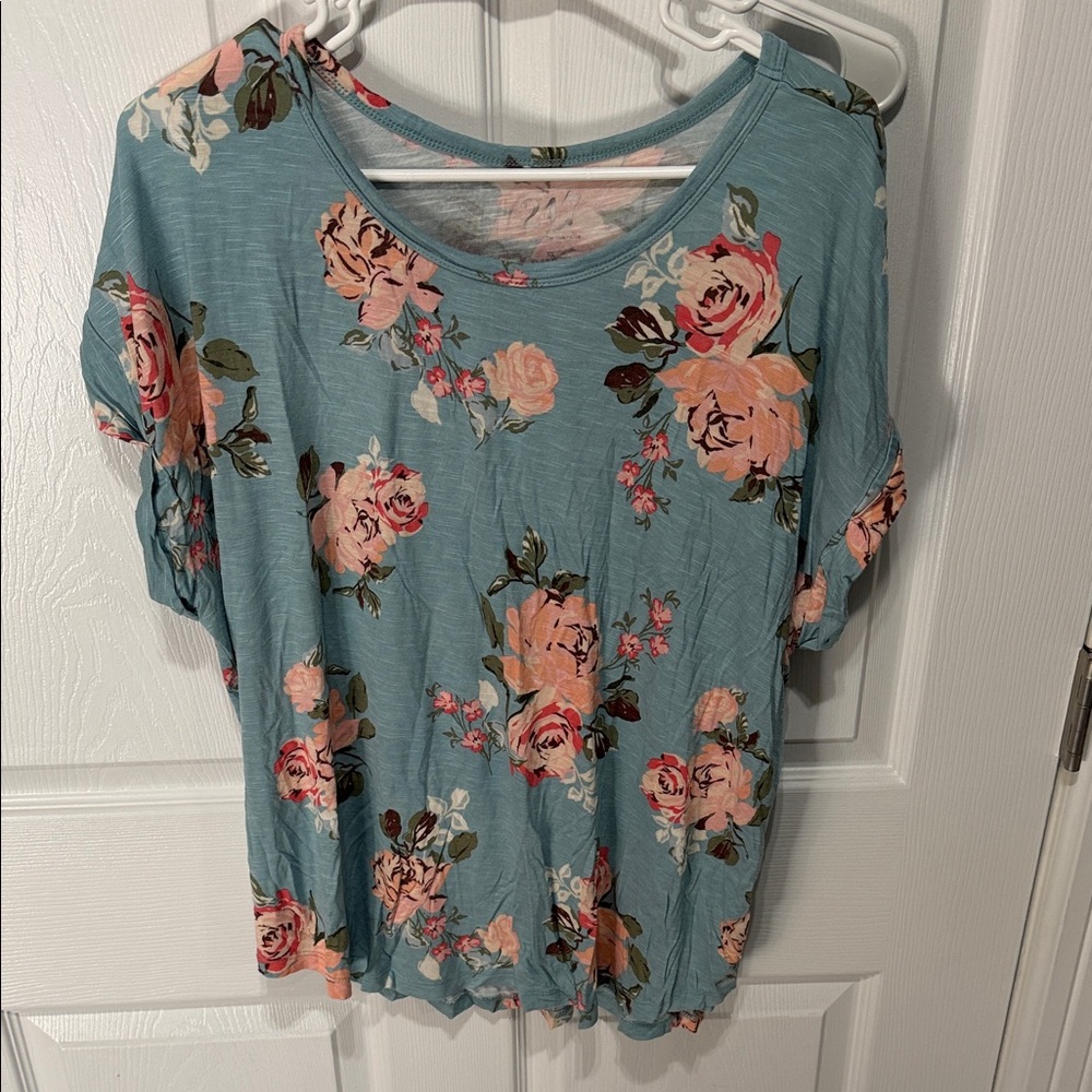 Floral Short Sleeve Top - Blue and Pink
